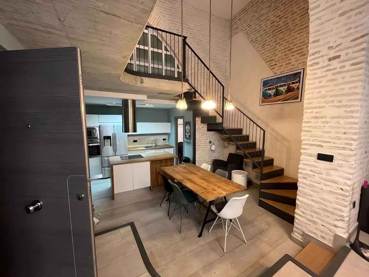 Apartamentos Living Sevilla Centro Maestranza المظهر الخارجي الصورة